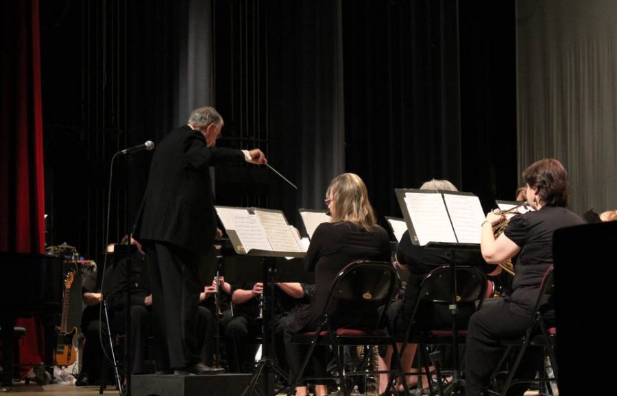 Conductor Bryan Shelbourne leads the Middle Georgia Concert Band in a performance on March 28, 2019 at Wesleyan College’s Porter Auditorium.