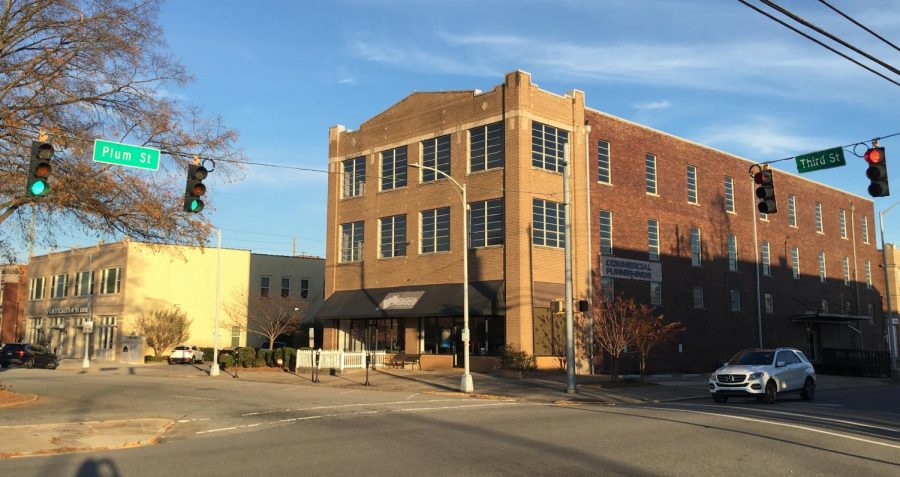 Six luxury condos and an expanded Spa Medical location are planned for the old A.S. Hatcher Marine building at the corner of Third and Plum streets in Downtown Macon. 