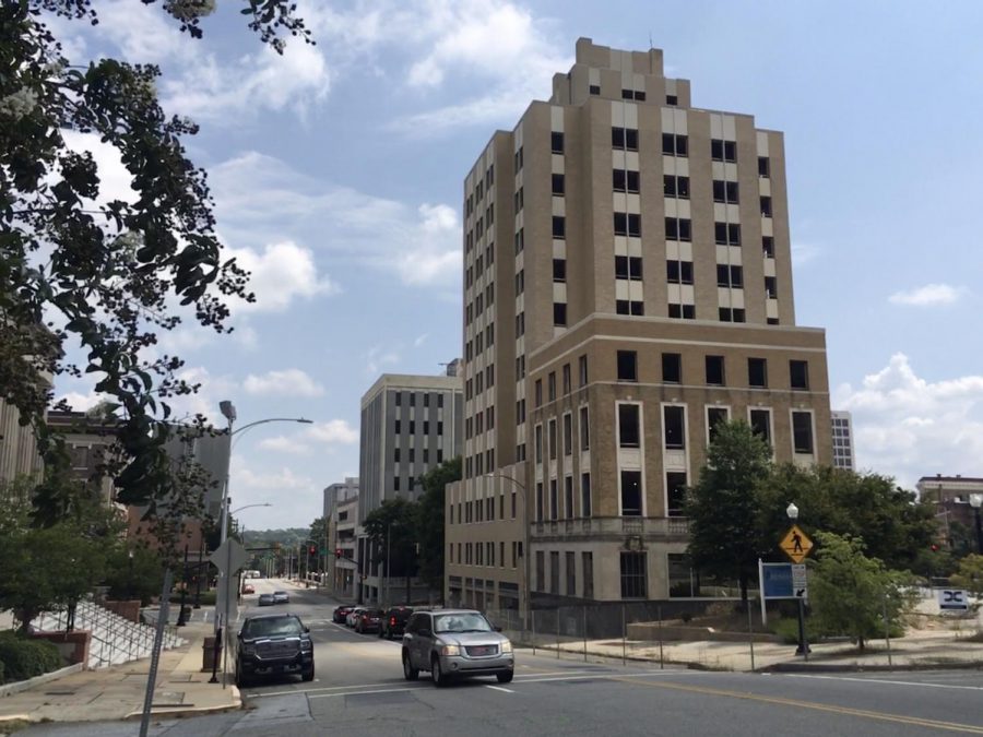 Macon-Bibb County commissioners agree to back $23 million in bonds     for a new Marriott Tribute hotel after funding could not be secured due to the effect of COVID-19 on the hospitality industry. 