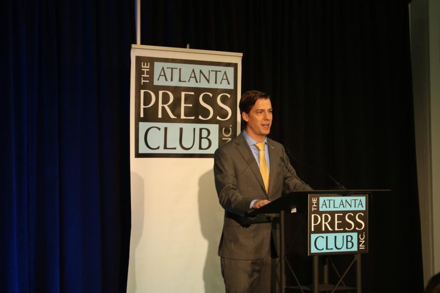 Chase Oliver, the Libertarian candidate for the U.S. Senate Race, at a press conference after the Atlanta Press Club’s Loudermilk-Young Debate Series at GPB Studios in Atlanta on Oct. 17, 2022. Both Oliver and Raphael Warnock were present at the debate, but Warnock did not attend the press conference. Herschel Walker was not in attendance. Photo by Taleen Hanna.
