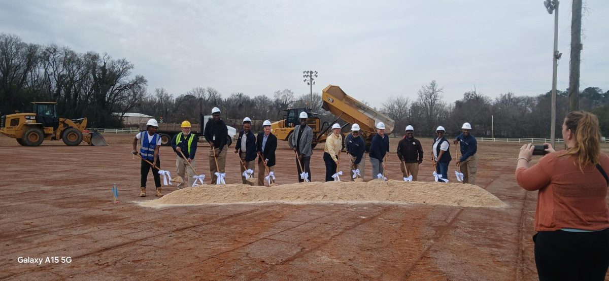 Macon Bibb Leaders have their shovels in hand for the groundbreaking of Field number 7 at Carolyn Crayton Park on Wednesday, Feb. 18, 2026.